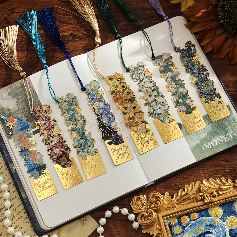 Vintage Collection - 1 Pc Vintage Artistic Metal Bookmark,