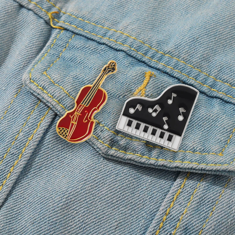 Musical Instrument Enamel Lape - Vintage Collectible Pins 评论和价格
